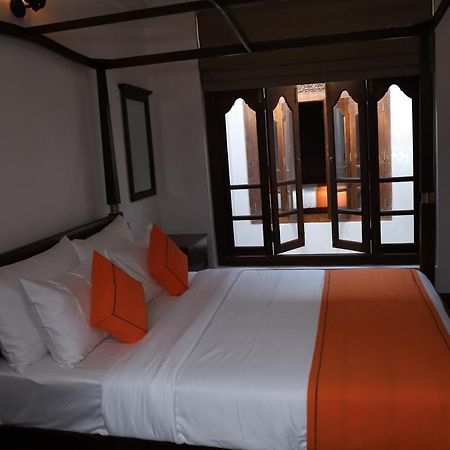 Bed and Breakfast The Dutch Boutique Galle Esterno foto