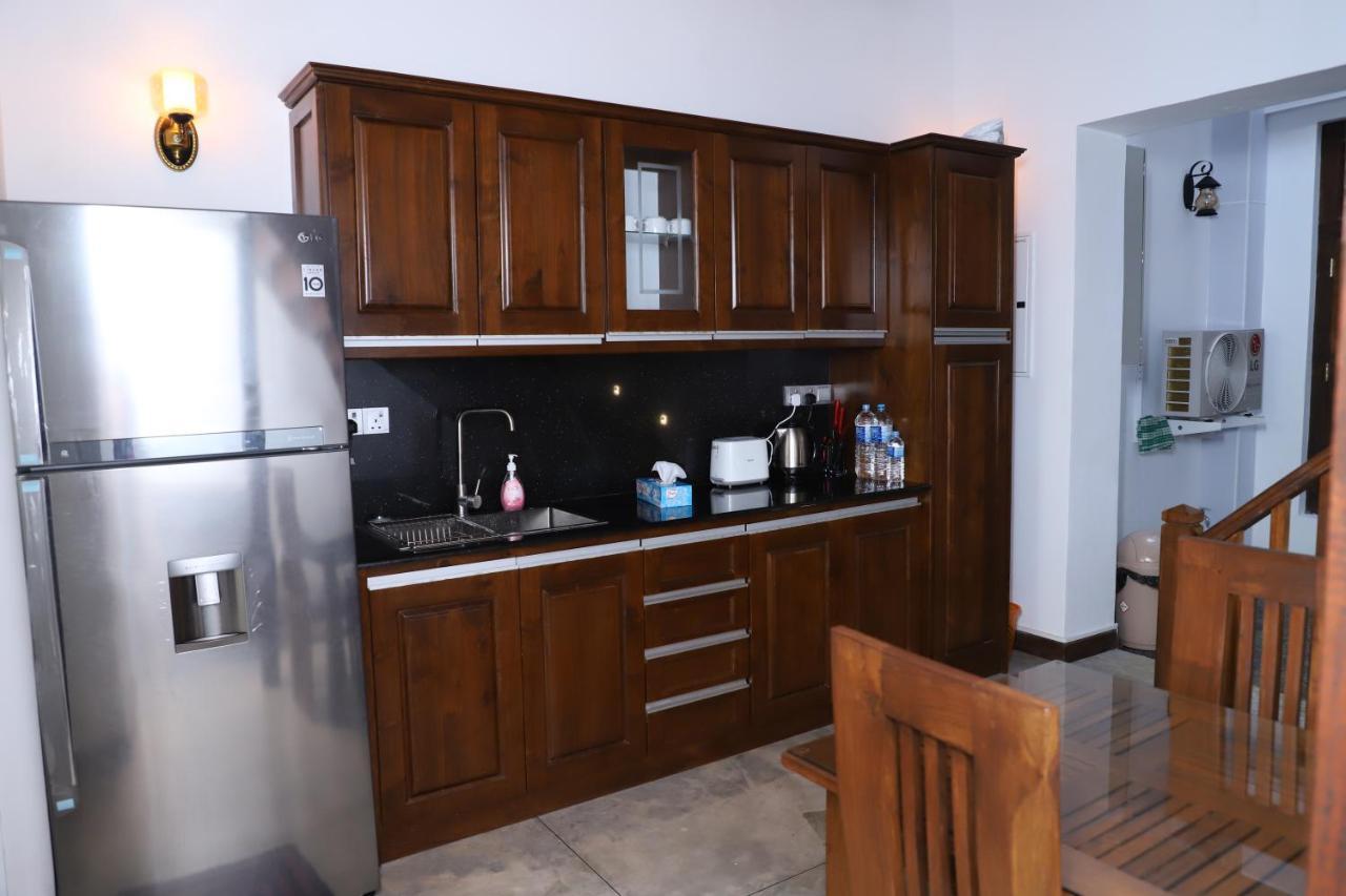 Bed and Breakfast The Dutch Boutique Galle Esterno foto